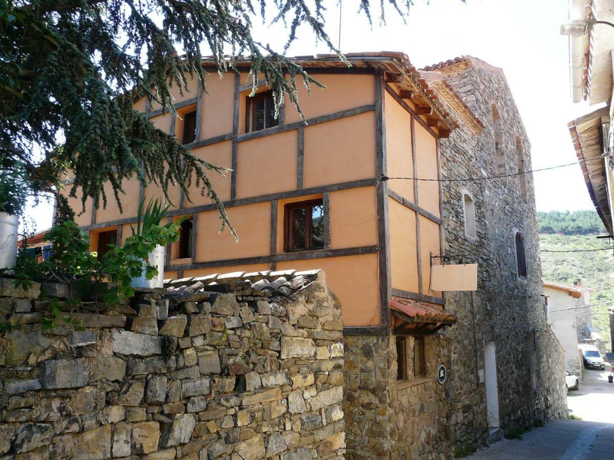 La Colmenita Apartment Navalsaz Exterior photo